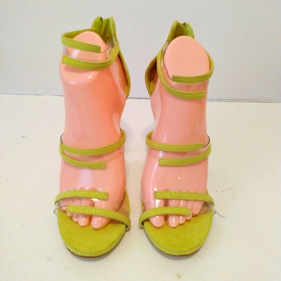 Shoe Dazzle Faux Suede Clear Strappy Zip 5" Heels sz 9 - Picture 1 of 10